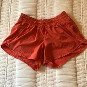Lululemon Shorts Size 6